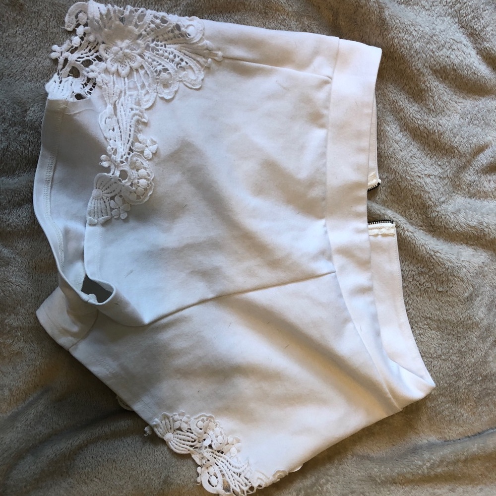 White laced high waisted shorts